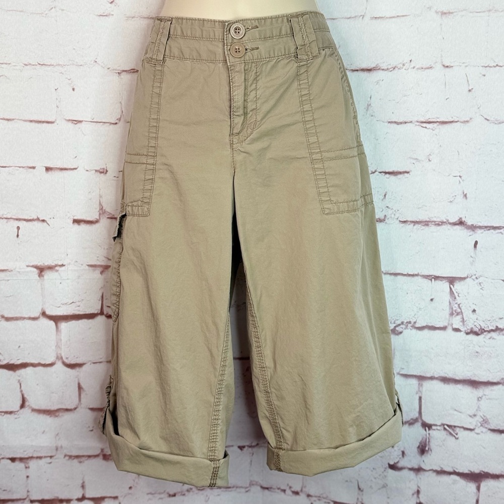 CALVIN KLEIN 8 Khaki Cargo Cotton Adjustable Capri Pants Shorts Size 8